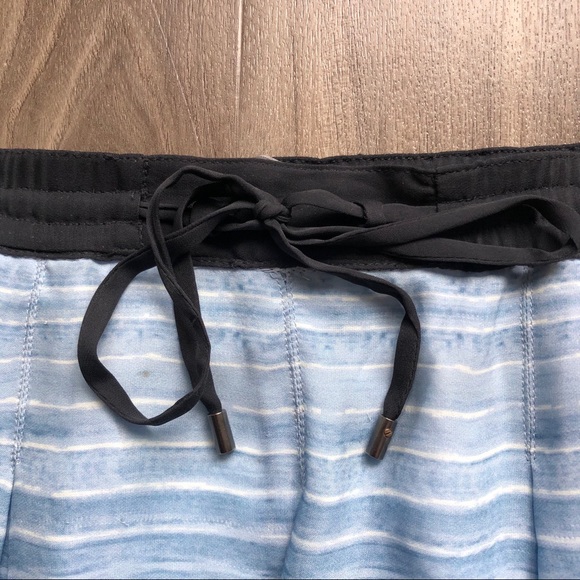 Vince Silk French Blue Watercolor Skirt - Picture 3 of 10